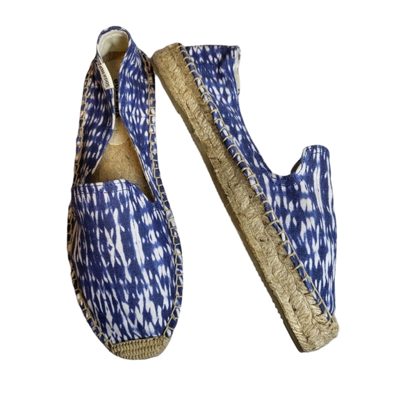 Soludos Blue Tie Dye Espadrille Flats - Picture 1 of 9